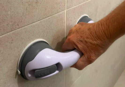 Poignée ventouse salle de bain : la solution simple pour sécuriser la salle de bain sans travaux - Solid Senior